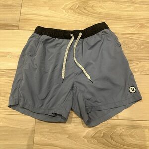 Vuori Men’s Lined Kore Shorts Size Medium Blue